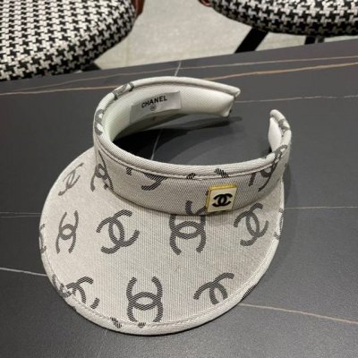 香奈儿Chanel 原单空顶帽 夏天必备单品 因为真的太好搭 夏天搭配清凉夏日风情真的超级文艺范 随便一身小白裙就可以吸引大片目光