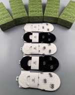特 Gucci 古奇G家新品女款隐形袜子 一盒五双 提花经典标志，纯棉材质，超舒适超美腻大牌出街，潮人必备超好搭