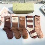 配包装 一盒五双 Gucci 古奇网红爆款出货~G家新品专柜对版袜子纯棉材质织造 超级柔软舒适 罗口经典金线双G 超级抢眼 Ins超火爆小单品 大牌出街 潮人必