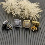 V金上新 David Yurman 金色四方钻满钻耳钉