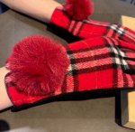 巴宝莉Burberry 专柜新品羊毛手套 时尚手套 秋冬保暖加绒内里 经典格子 上手超舒适柔软 百搭 均码