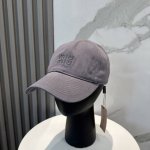 谬谬Mium 原单新款纯棉洗水布棒球帽 正品开模订制 原版做工细致质量超赞 偶尔换换感觉真的太棒了