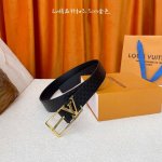 louis Vuitton驴牌 经典原单品质，新款压花面原版平纹底，搭配原单精品针扣，精工制作，细节看图，实物拍摄，高端奢华，宽度3.5Cm