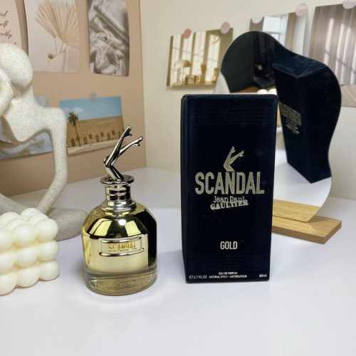 高品质/140 高缇耶黄金丑闻女士浓香水80Ml