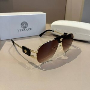 versace范思哲欧美风时尚太阳镜 男女偏光镜 男款遮阳镜 修饰脸型的好搭档