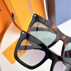 细节图 Louis Vuitton-路易威登 Z4028W Z1217W 官网同步 Size53-23-145。