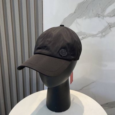 loro Piana 诺悠翩雅 专柜新款高版本棒球帽，大牌同步，超好出货！ 颜色做的太特别了～ 闭眼入 全是显白的颜色 男女同款