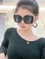 新品Chanel 香奈儿太阳镜以独特魅力和前卫风格诠释春夏最新眼镜 质感超好佩带舒适 型号 Ch8551