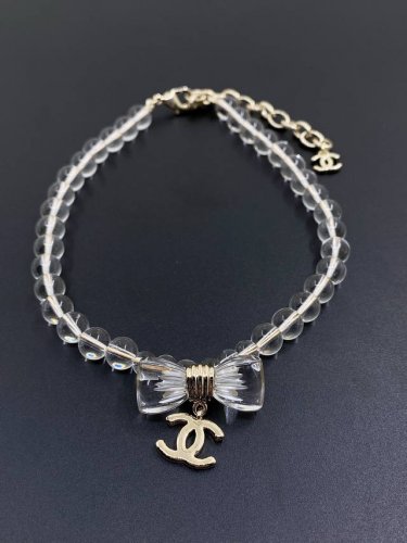 Chanel 最新款透明蝴蝶结项链 一致Zp黄铜材质