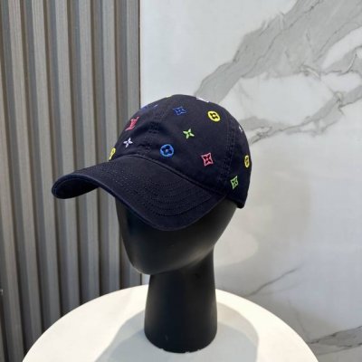 lv路易威登 高版出货 刺绣字母棒球帽 非常经典的经典 流行的复古美 四季可用 出门必备 非常显脸小