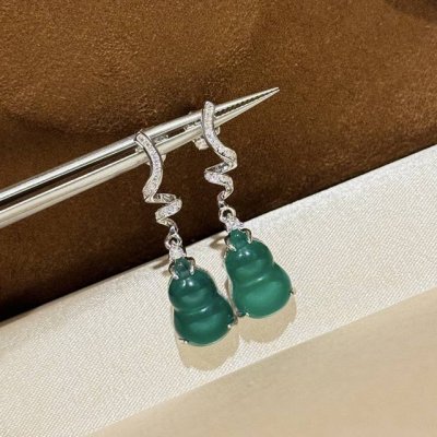 A4656富婆系列 高端定制 祖母绿 葫芦玉髓 耳环 葫芦玉石镶嵌吊通体S925打造 高端大气 送礼最佳 纯银耳钉
