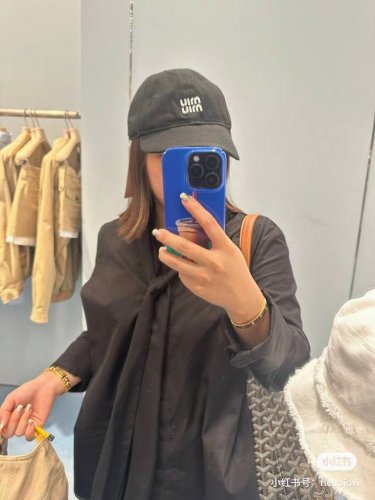 miumiu缪缪专柜帆布棒球帽 一比一开模定制，头围57Cm男女通用 Miumiu新款棒球帽 当下爆，街头感十足！ 潮流百搭，小红书种草，毒药 Get上你们的男