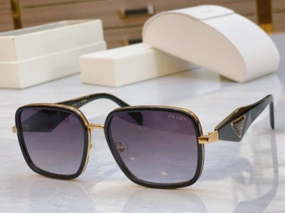 prad* 普拉*达新款太阳镜，Model：pr 185Vs，Size：58口18-142