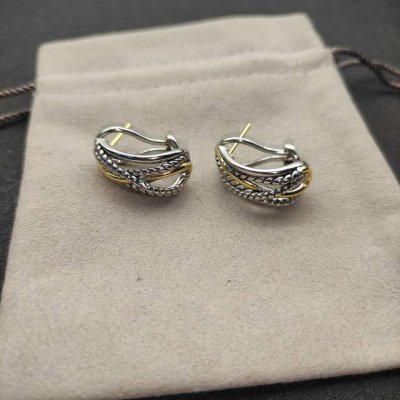 上新 David Yurman 多线交叉耳夹耳环。 编号 Dyeh-046