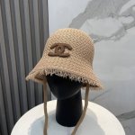 香奈儿Chanel新款针织盆帽，高密度制作，一顶超级有品位的针织帽了~出街首选！帽型超美腻颜色妥妥，轻便携带！小仙女人手必备 头围57Cm
