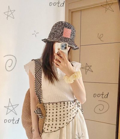 特 配防尘袋 Loewe罗意威 2025新款彩色流苏度假风渔夫帽 百搭日常款 出街必备