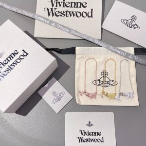 p70 高品质 细节如图 080090【Vivi 超仙蝴蝶手链】Z 1860，绝美太梦幻了今年必备的蝴蝶，九紫离火！大运当然超仙超爱少女心爆棚必入！，3色闭眼冲