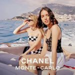 chanel印花适合多种场景的游泳衣♀海边 游泳池 温泉 水上乐园 漂流都可以内搭也完全可以 连体设计遮肉显高挑 腹部有点肉肉也不影响咱美美的 背面设计大露美背