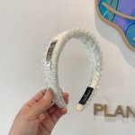 配包装 Chanel 香奈儿 韩国新品小清新珍珠发箍，佩戴舒适无压力，造型搭配必备！时尚外出百搭款发饰！