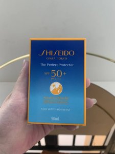 普通版 Ml 普通版38100Ml 资生堂蓝胖子防晒霜50Ml 资生堂蓝胖子防晒霜100Ml