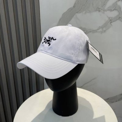 Arcteryx Small Bird Hat 始祖鸟刺绣标弯檐棒球帽轻量帽子防晒帽遮阳帽情侣款Small Bird帽子四季皆宜 性能持久 适合越野跑 徒步 登