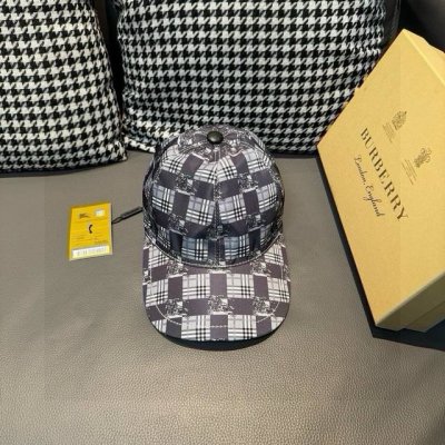 配包装布袋 巴宝莉原单棒球帽 战马格子 专柜1:1开模订制 绸缎面料+头层牛皮 轻盈透气 实物拍摄 男女适用
