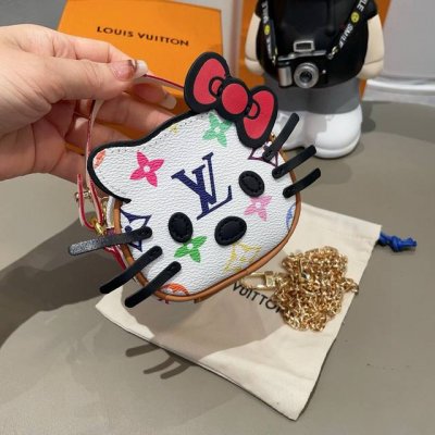 配链条Lv迷你包Hello Kitty小猫斜挎包 萌宝穿搭必备 kitty 控绝对不能错过的包包挂件 适合亲子装搭配 hellokitty 每天挂在包包上心情都