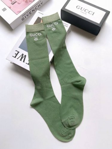 配包装 一盒一双 Gucci 古奇 经典字母logo 金银丝 棉混纺长筒袜 Ins爆款！专柜在售ing 原单货！高版本 ～好看到爆炸 ！酷妹潮人必不能少的专柜代