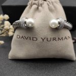 david Yurman 7Mm满钻珍珠手镯。建议适合佩戴的手围16-20Cm 编号Dysz-090