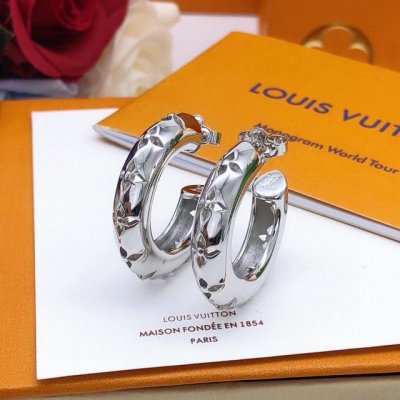 编号Led0118银色 Lv*最新款月亮圆形光面耳环 一致Zp黄铜材质