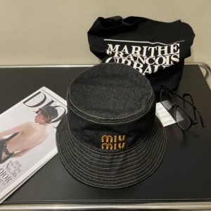 miu 新款刺绣棒球帽 立体刺绣Logo 有弧度 没有原版数据是做不出来这个效果的