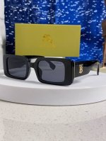 burbrry巴宝莉 经典格纹 网红超爆款经典奢华全球风 [亲亲] 时尚方框太阳镜 气质非凡 经典大框款式太阳眼镜[篮球] 顶级品质