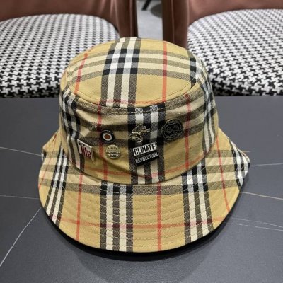 burberry 巴宝莉 渔夫帽 p80棒球帽 专柜热卖款纯棉内里 轻盈透气 完美版型 对格精准无误 原厂品质 独家实物拍摄 男女适用