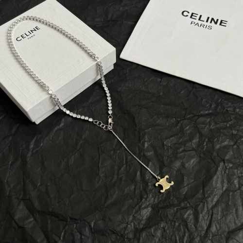 Celine 赛琳 项链 一直是简约时尚界的标杆大胆的设计 百看不厌搭配起来更Fashion