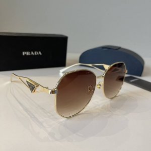 prada普拉达高端女太阳镜 遮阳修饰脸型眼镜