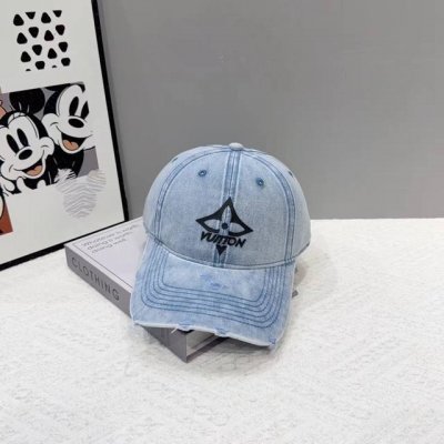 跑量 驴家 新款破洞洗水棉布棒球帽 个性时尚款 休闲带点酷酷的感觉 男女同款 材质:100%棉 头围:56-58Cm均可