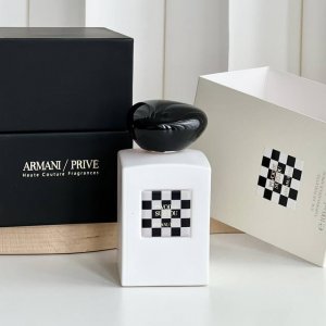 专柜品质 新品阿玛尼限定版“Suzhou” 阿玛尼Prive Prive Pivoine 苏州香水，Bloomingdales 周年庆限定版。 Armani P