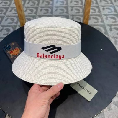Balenciaga 巴黎世家 早春新款韩版休闲时尚，质地硬朗，手感非常好，名媛必备！遮阳帽女镂空草帽防紫外线大檐遮脸防晒太阳渔夫帽