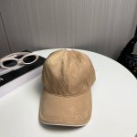 lv 路易威登 新款原单棒球帽，1:1开模订制，原版印花绸缎面料，做工细致完美，质量超赞，基础头围56，贴片可调节。