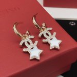 编号Xed0185 Ch*Nel最新款星星耳勾 一致Zp黄铜材质