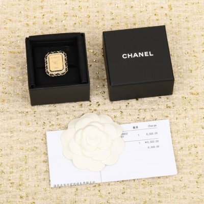 208722 我们出品 Zp8450，量大咨询客服 Chan L手工坊手表戒指 超级无敌难抢，专柜全部抢空，十足有范，这个真心重工，成本也真心巨高为什么！全部C