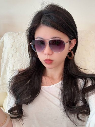 Gucci 高品质男女款墨镜 蛤蟆镜 开车钓鱼都可 百搭显瘦墨镜韩版男士飞行员大框司机开车防紫外线太阳镜 型号：G425
