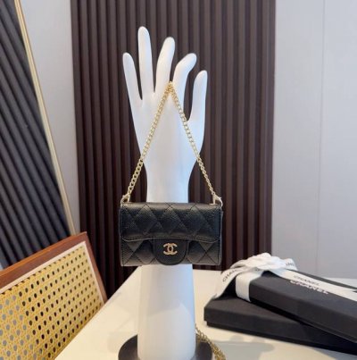 香奈儿Chanel Mini斜挎包包 零钱包搭配细链条挂绳可拆卸可放耳机 纸巾 口红 钥匙 等小物件 尺寸11*7.5*2Cm