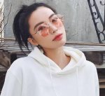 Chanel 香奈儿 新款尼龙偏光太眼镜，无框钻石 切边更有质感，大气女人范儿，大脸小脸都好看 ！型号：Ch8250