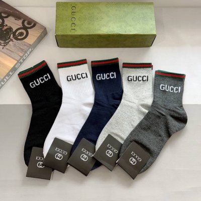 配包装 P60 一盒5双 Gucci 古奇 新款中筒袜子，纯棉面料，潮人必备 ，Gucci 爆款，经典双G，个性时尚百搭款，你值得拥有哦