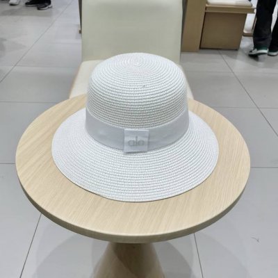 Alo 新款草帽来啦~ 草帽季 必入款 大牌高级感十足