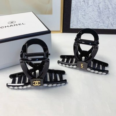Chanel小香 Ysl圣罗兰 捷克钻黑钢筋Logo抓夹 气质百搭 日常精致小单品 小仙女必入单品 宝藏款 闭眼入推荐款 单个
