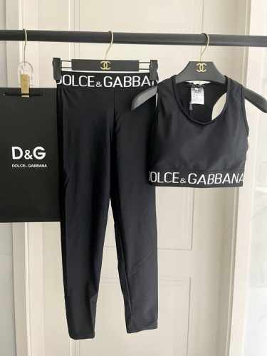 dg新款高弹力健身短款瑜伽服运动套装~小背心修身提臀显瘦打底裤脚 S M Lxl