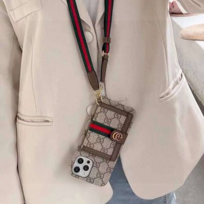 古驰零钱包系列手机壳 官网同步发售 Gucci织带斜挎卡包手机壳 织带可调节可拆卸 多卡位钱包 精致时尚 一壳多用 型号 为了不出现报错型号 请打开本机查看手机