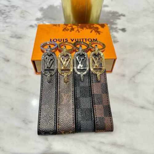 80元配图片原版包装一比一版本路易威登Louisvuitton 钥匙扣M65221经典老花Monogram，经久耐用， 是 Dragonne 钥匙扣理想的材质，